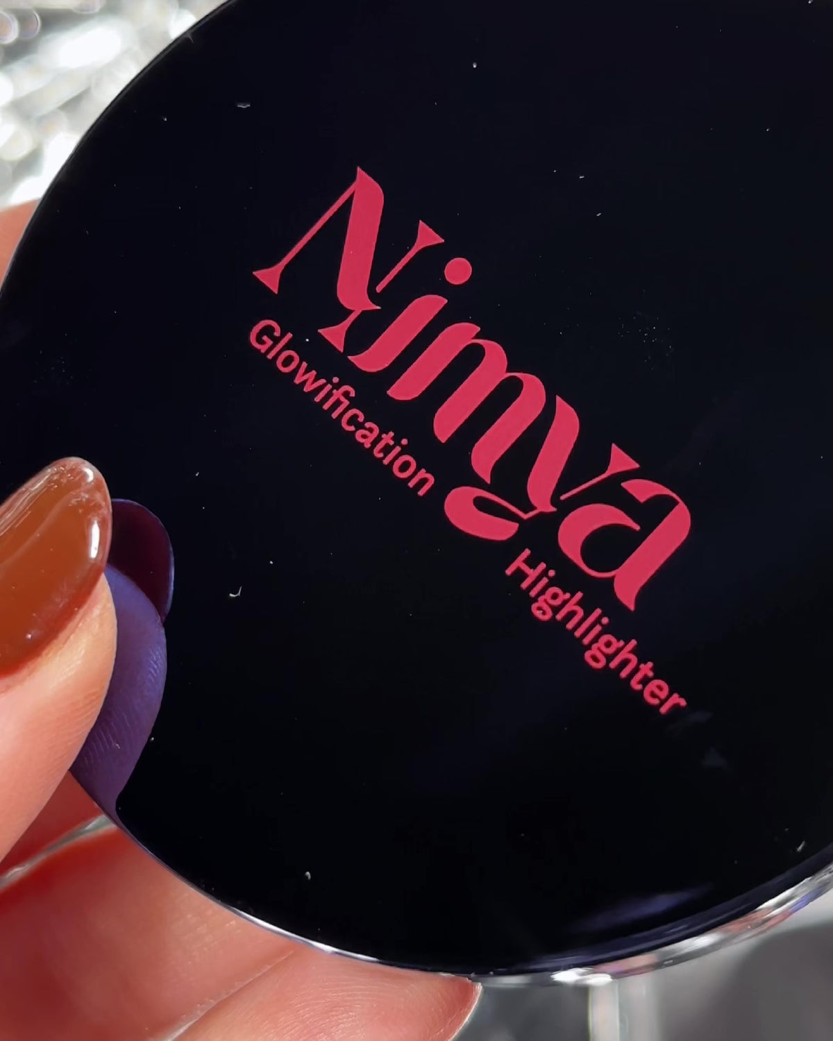 GLOWIFICATION HIGHLIGHTER